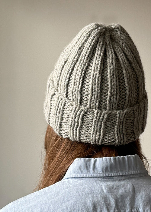 DIGITAL KNITTING PATTERN : SHORELINE BEANIE