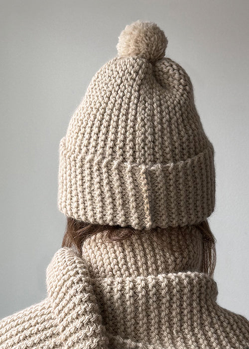 DIGITAL KNITTING PATTERN : CLASSIC POM BEANIE
