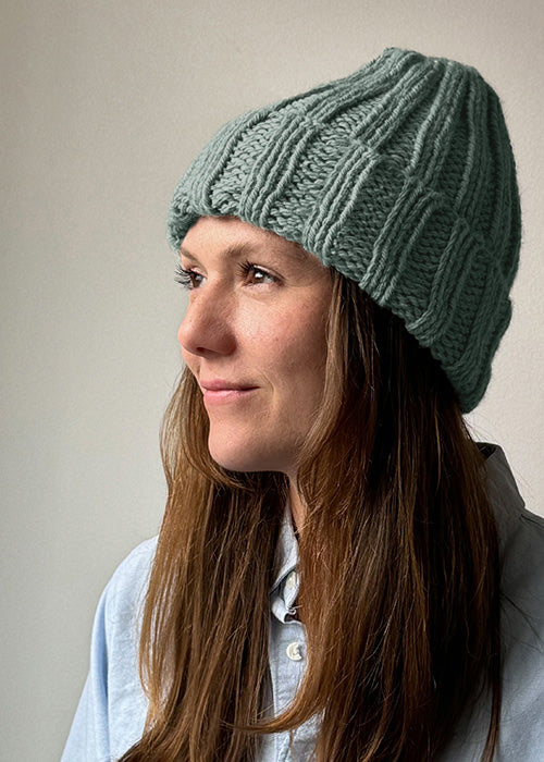 DIGITAL KNITTING PATTERN : SHORELINE BEANIE