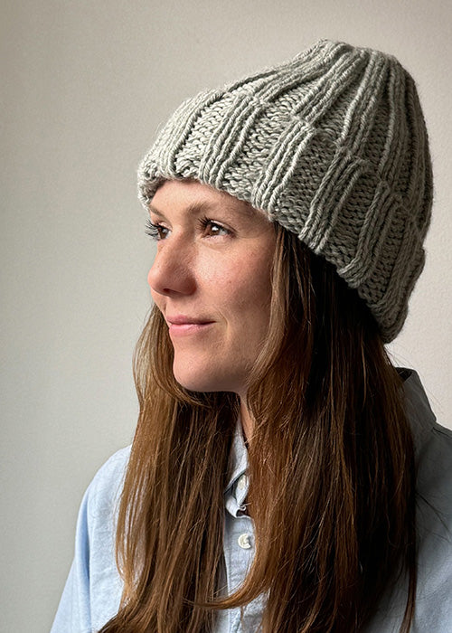 DIGITAL KNITTING PATTERN : SHORELINE BEANIE