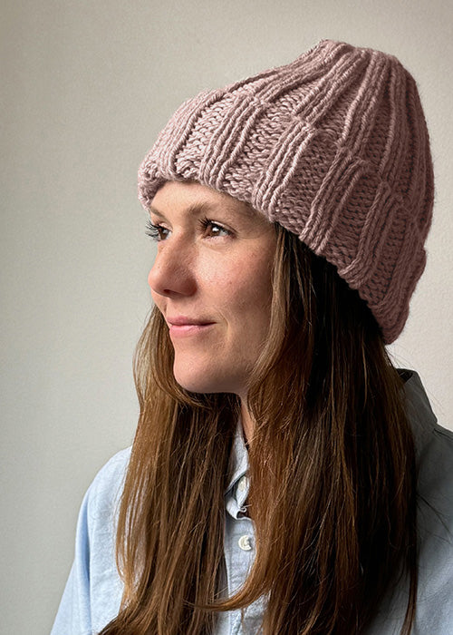 DIGITAL KNITTING PATTERN : SHORELINE BEANIE