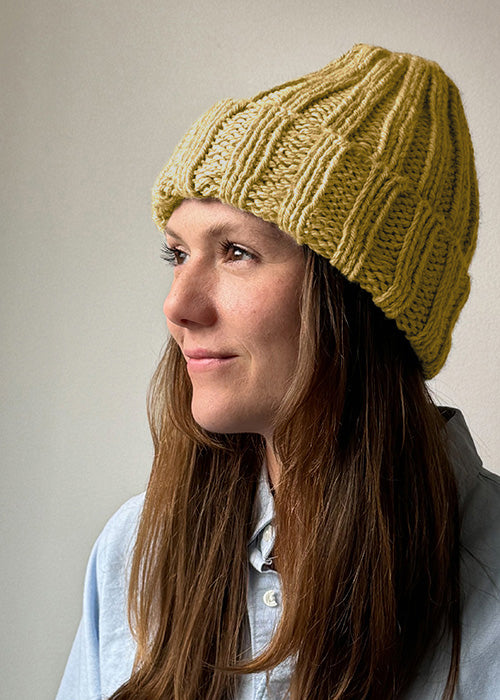 DIGITAL KNITTING PATTERN : SHORELINE BEANIE