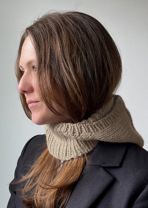 DIGITAL KNITTING PATTERN : LOW TIDE BALACLAVA