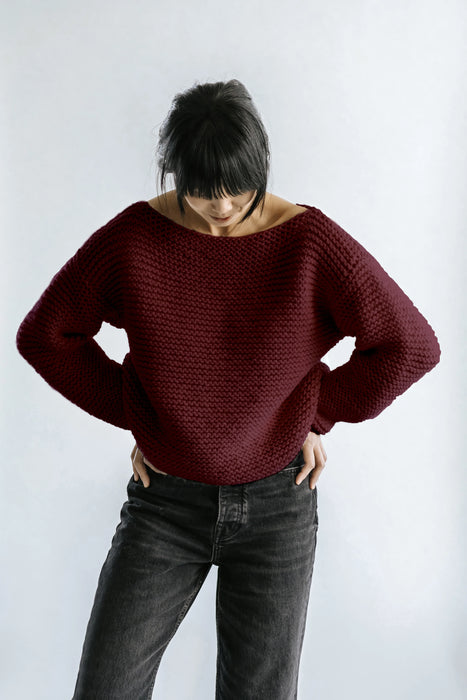 DIGITAL KNITTING PATTERN : HOLLYBURN SWEATER
